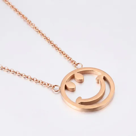 Collar Con Colgante De Cara Sonriente Acero Inoxidable 316L Círculo Hueco Moda Coreana Joyería Minimalista Para Mujeres Parejas