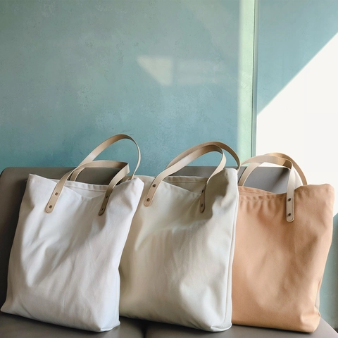 Large Capacity Canvas Tote Bag With PU Leather Handles And Metal Rivets Vintage Aesthetic Commuter Shoulder Handbag