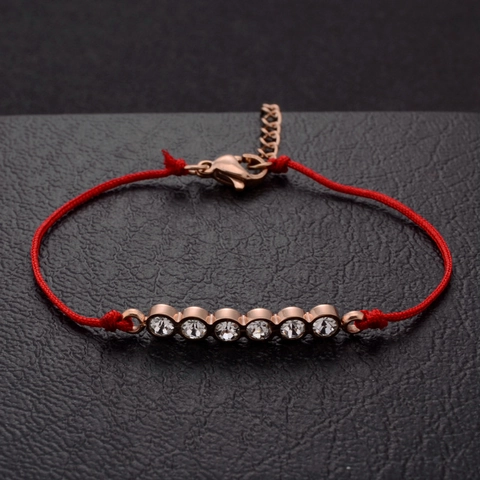 Damen Mode Rotes Seil Armband Roségold Titan Stahl Stab Sechs Weiße Zirkonia Strasssteine Eingelegt Verstellbarer Eleganter Schmuck