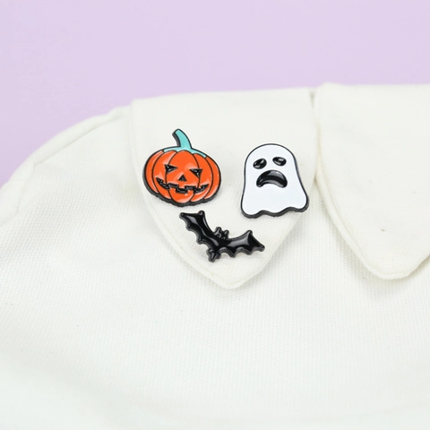 Spilla Halloween Smalto Pin Lega Zucca Fantasma Pipistrello Cappello Strega Distintivo Cartone Animato Accessorio