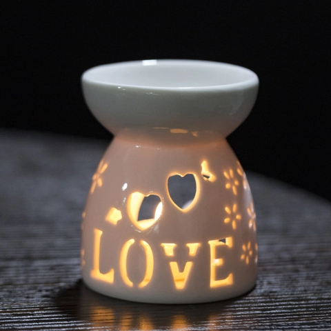Ceramic Essential Oil Burner Hollowed Flower Heart Pattern Candle Holder Porcelain Aromatherapy Lamp Home Decor