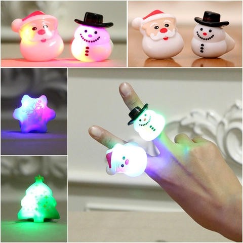 Anelli Luminosi A LED Di Natale Plastica Gomma Babbo Natale Pupazzo Di Neve Albero Di Natale Fiocco Di Neve Regali Bambini Adulti