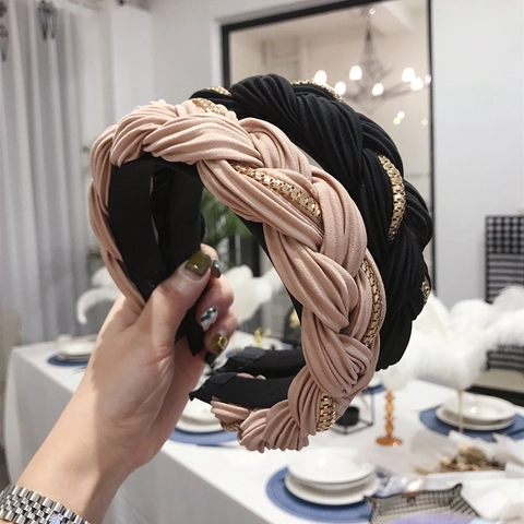 Braided Headband With Alloy Chain Pleated Fabric Retro Chic Hair Band For Women Elegant Hair Styling Fashion Accessories