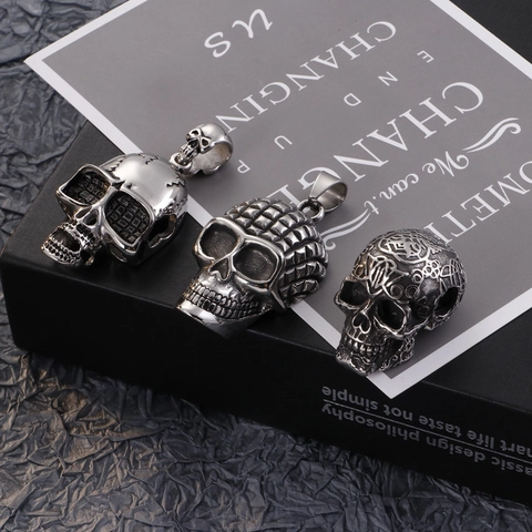 Herren Totenkopf Anhänger Aus Edelstahl Hip Hop Punk Gothic Stil Vintage Silber Geschnitzte Textur Schmuck