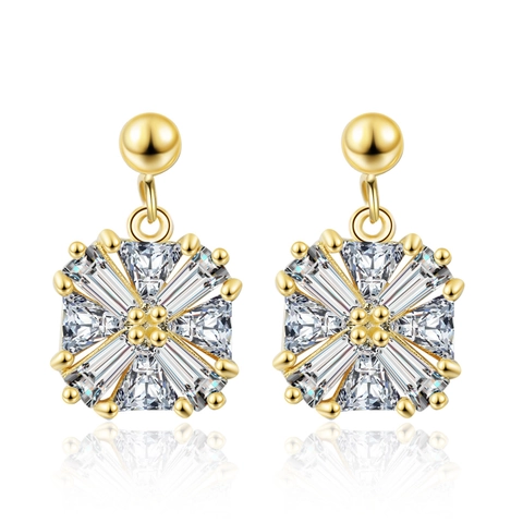 Geometric Square Cubic Zirconia Stud Earrings Copper Radiating Sparkling Snowflake Design Fashion Jewelry For Women