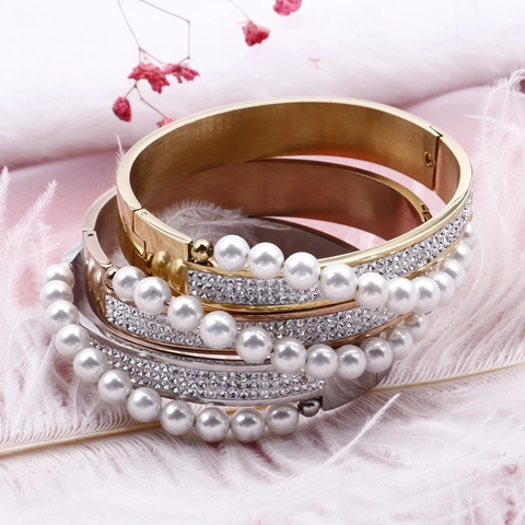 Stainless Steel Hinged Bangle Bracelet With Shell Artificial Pearl And Rhinestone Cross Design Elegant Jewelry For Women