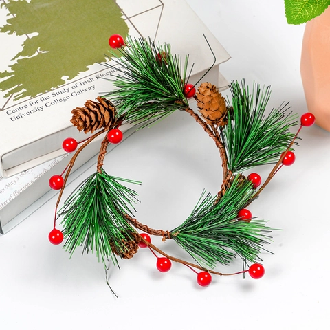 Ghirlanda Di Natale Artificiale Anello Di Candela Con Pigne Naturali Aghi Di Pino PE E Bacche Rosse Decorazione