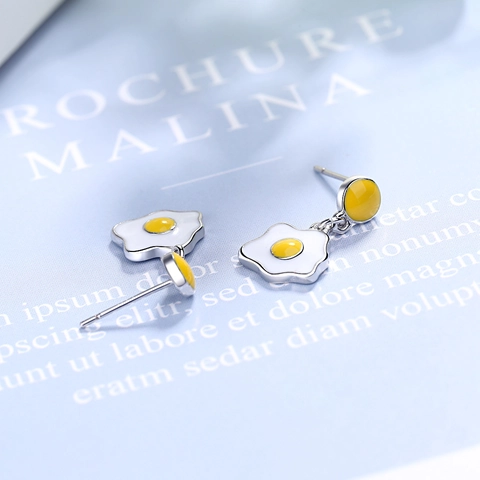 Creativi Orecchini a Bottone in Rame a Forma di Uovo al Tegamino per Donna Placcati in Oro Bianco Simpatici Gioielli