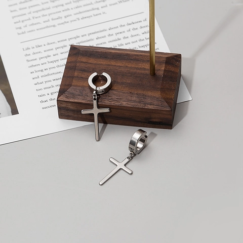 Edelstahl Kreuz Anhänger Creolen Minimalistischer Punk Schmuck Für Damen Herren Ohne Piercing Clip On