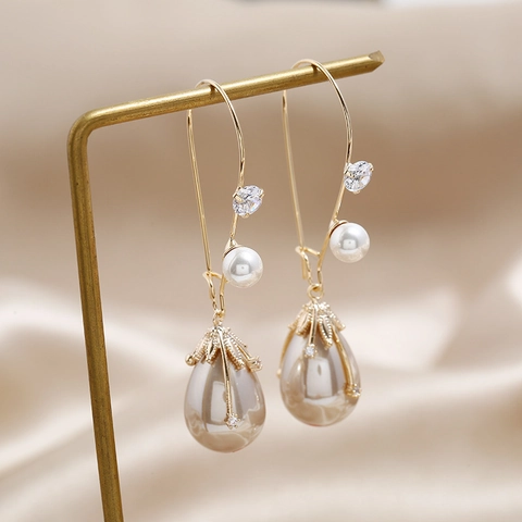 Pendientes de Gota de Agua de Aleación Elegantes Con Perla Artificial y Strass Poste de Acero Inoxidable Joyería Para Mujer