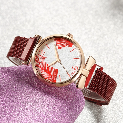 Elegant Fashion Ladies Quartz Watch With Leaf Pattern Dial And Magnetic Mesh Alloy Strap Casual Style Wristwatch