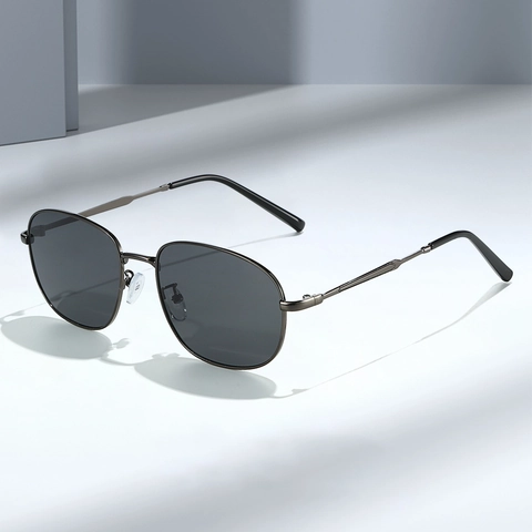 Retro Oval Sunglasses Metal Frame UV400 Protection Vintage Luxury Classic Eyewear For Outdoor Travel Fashion Unisex