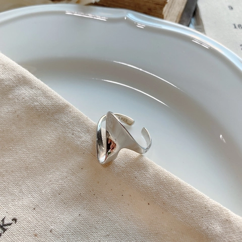 Irregulärer Gedrehter Ring 925 Sterlingsilber Flüssigmetall Minimalistisch Verstellbar Offenes Band Schmuck Für Damen