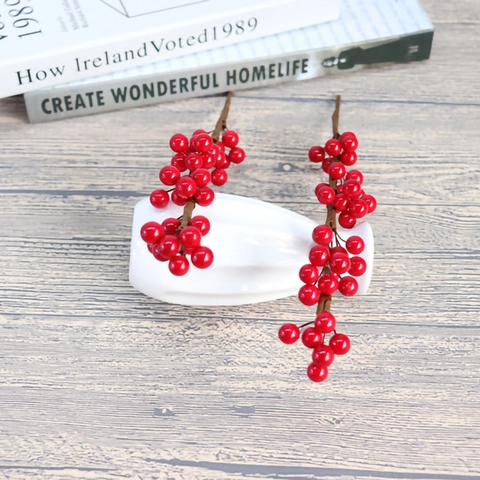 Artificial Red Berry Stems Christmas Decorative Foam Berries For Vase Filler Home Decor Festive Winter Accessory