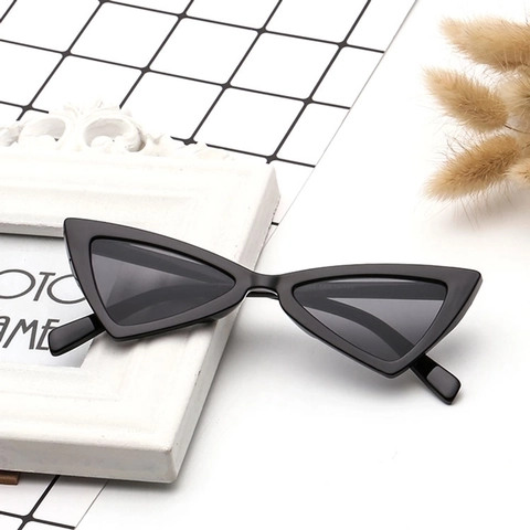 Occhiali Da Sole Cat Eye Triangolari Di Moda Montatura A Farfalla Retrò Protezione UV400 Occhiali In Plastica Da Donna