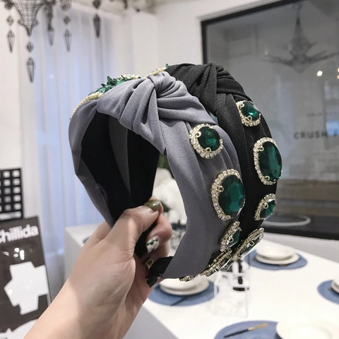 Baroque Vintage Wide Knotted Headband Emerald Faux Gemstone Heavywork Rhinestone Hair Hoop For Women Elegant Accessories