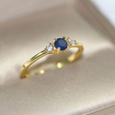 Elegant Three Stone Women Ring Copper With Round Cubic Zirconia Gold Plated For Wedding Engagement Fashion Jewelry