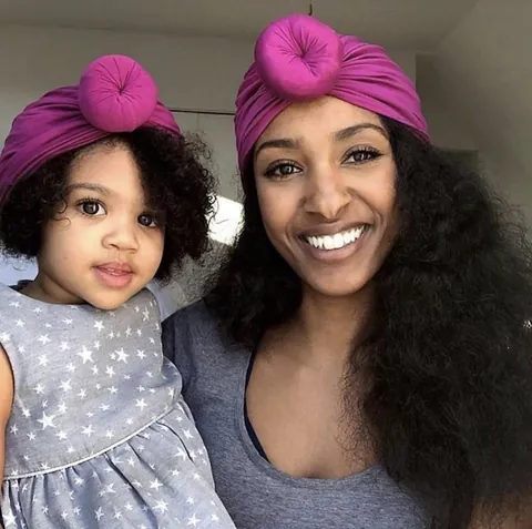 Cappello Turbante a Ciambella per Donna e Bambino con Nodo Pieghettato Stile Bohémien in Cotone Poliestere Elastico