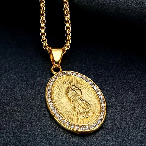 Hiphop 316L Stainless Steel Virgin Mary Pendant Necklace Gold Plated Rhinestone Religious Our Lady Of Guadalupe Oval Pendant Only Without Chain