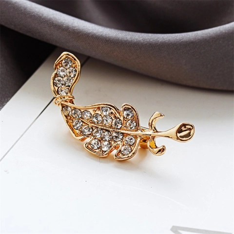 Broche Élégante en Forme de Feuille de Plume Avec Strass Pour Femme Homme Unisexe Style Forêt Douce Bijoux de Mode Décoration