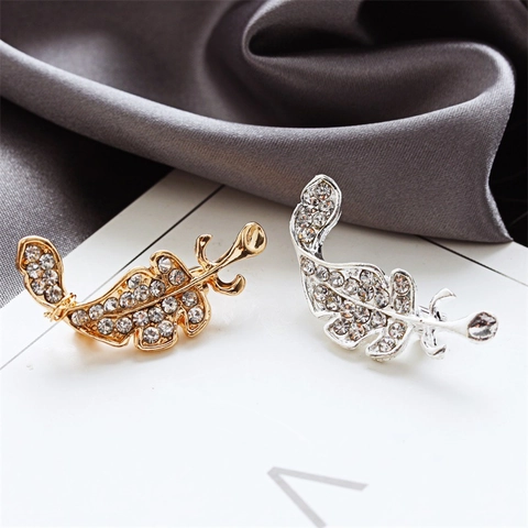 Broche Élégante en Forme de Feuille de Plume Avec Strass Pour Femme Homme Unisexe Style Forêt Douce Bijoux de Mode Décoration