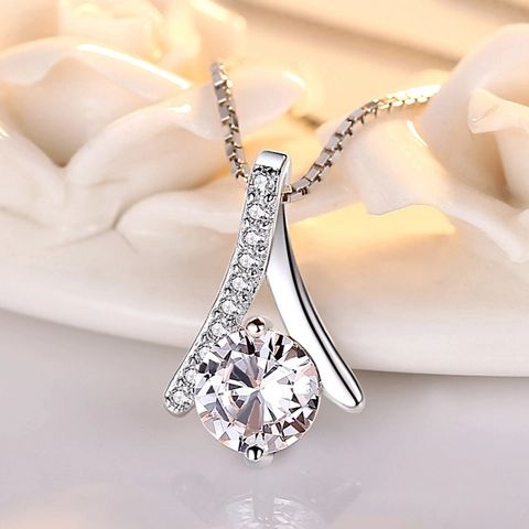 Ciondolo Per Collana In Argento Sterling 925 Zirconia Cubica Taglio Rotondo Design A Nastro Gioielli Eleganti Per Donne