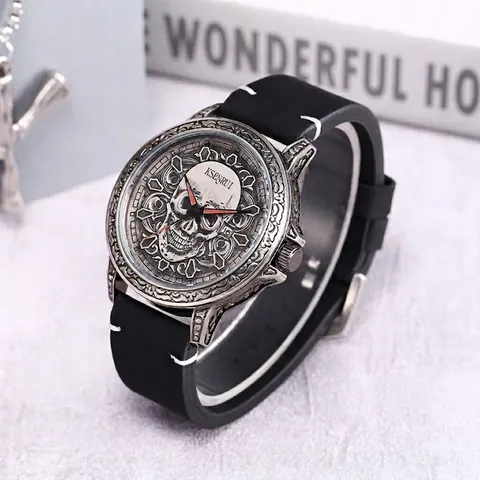 Retro Skull Relief Men Quartz Watch Gothic Personalized Leather Strap Waterproof Calendar Alloy Round Dial Timepiece
