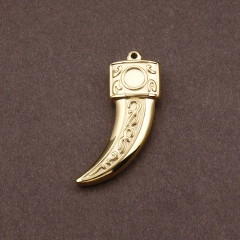 Colgante Garra Colmillo Lobo Acero Inoxidable Gótico Tótem Grabado Luna Creciente Para DIY Collar Joyería Accesorios Hombres