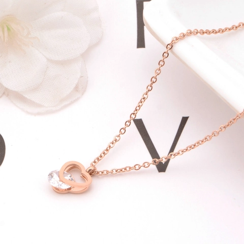 Elegante Collar con Colgante de Corazón para Mujer Acero de Titanio Oro Rosa Diamante de Imitación Incrustado Joyería