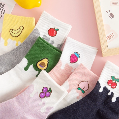 Damen Baumwolle Wadenhohe Socken Japanischer Stil Süße Fruchtstickerei Patchwork Lässige Weiche Atmungsaktive Socken