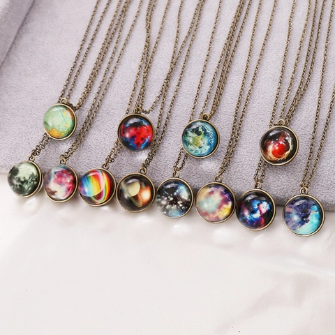 Galaxie Anhänger Halskette Retro Sternenhimmel Universum Planet Leuchtendes Glas Cabochon Legierung Schmuck Für Frauen Vintage
