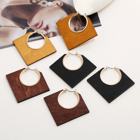 Geometrische Holz Legierung Ohrringe Hohle Raute Anhänger Kreis Reifen Natürlicher Stil Modeschmuck Damen