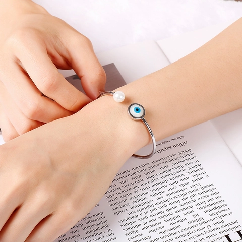 Bracciale Aperto In Acciaio Inossidabile Con Occhio Di Allah E Perla Artificial Di Conchiglia Gioielli Regolabili Da Donna