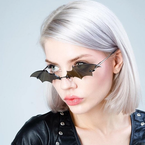Lunettes De Soleil Sans Monture En Forme De Chauve-souris Motif Coeur Lentille PC Cadre Métallique Gothique Punk Pour Fête Halloween Cosplay