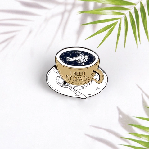 Creative Astronaut Coffee Cup Enamel Brooch Pin With I Need My Space Letter Alloy Starry Sky Badge For Denim Jacket Bag Accessory
