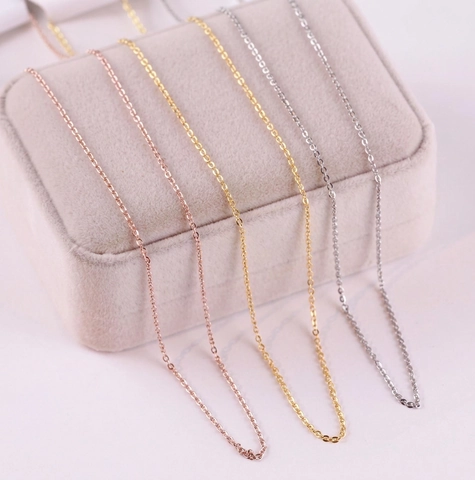 Collana A Catena Acciaio Al Titanio Placcato Oro 18K Minimalista Lucido Catena A O Gioielli Per Donna