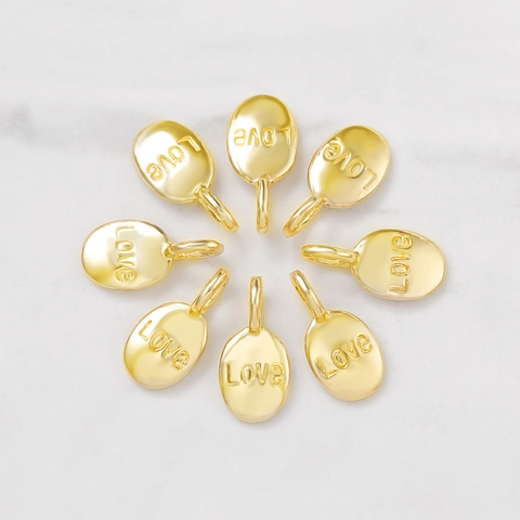 Ciondolo Ovale Lettera Love Charms Rame Placcato Oro DIY Bracciale Collana Fabbricazione Accessori Gioielleria Etichette