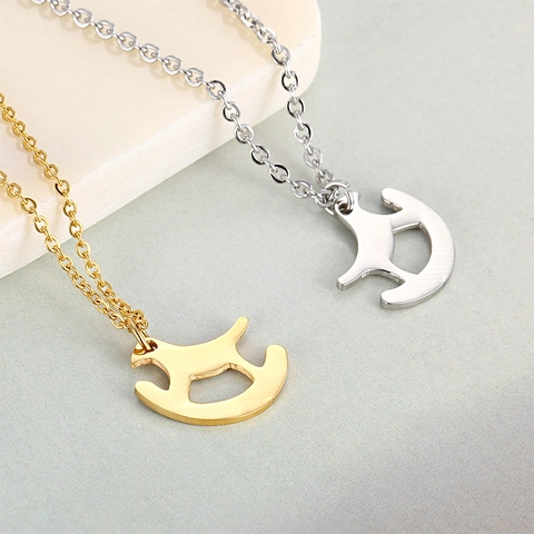 Collier Pendentif Cheval À Bascule Acier Inoxydable Creux Forme Animale Bijoux De Mode Géométriques Pour Femmes Filles