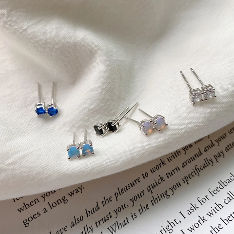 Orecchini A Lobo Geometrici Con Perno In Argento Sterling 925 Minuscolo Mini Zircone Colorato Opale Moda Semplice Per Donne