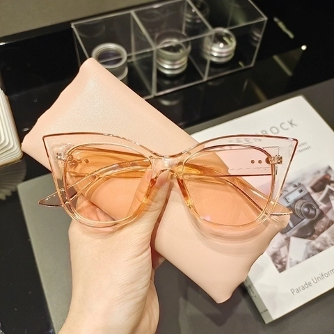 Retro Cat Eye Sunglasses Women Oversized PC Frame UV Protection Fashion Travel Beach Sun Glasses Eyewear