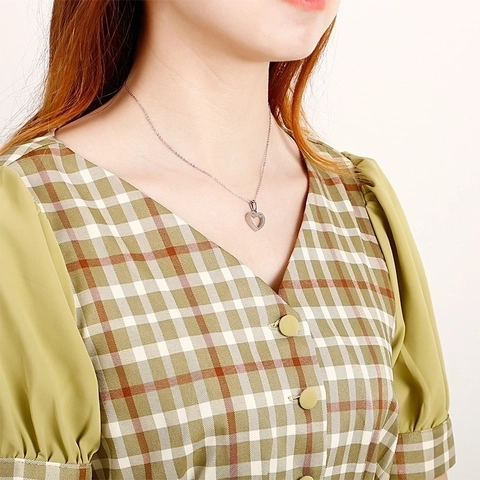 Collana Con Ciondolo A Cuore Cavo Minimalista Acciaio Inossidabile Placcato Oro 18K Catena Clavicola Gioielli Per Donna Moda Temperamento