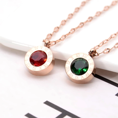 Collana Con Pendente Rotondo Numeri Romani Placcato Oro Rosa Acciaio Al Titanio Con Cristallo Verde Rosso Gioielli Per Donna