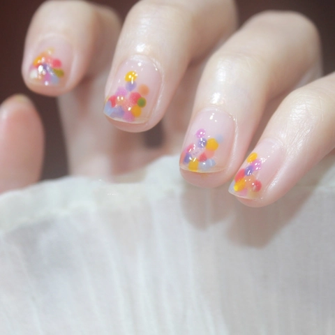 Uñas Postizas Color Caramelo Con Lunares Cortas Redondas Impermeables Verano Accesorio Manicura De Plástico