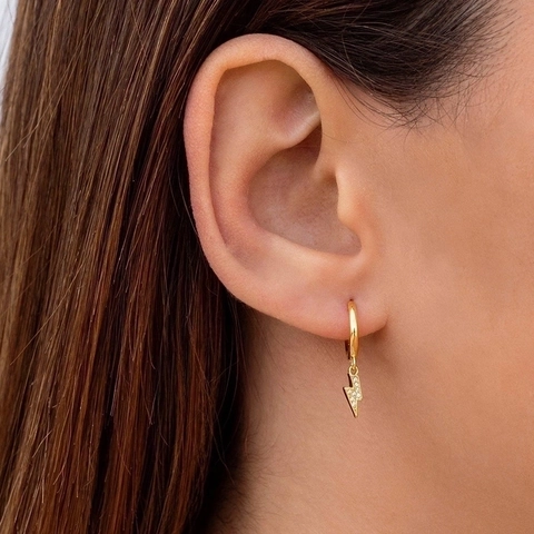 Blitz Creolen Kupfer Zirkonia Minimalistischer Modeschmuck Für Damen Mit Silbernem Ohrstecker