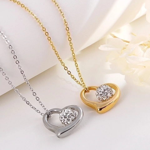 Set Gioielli Da Donna In Acciaio Inossidabile Collana Con Cuore Scintillante E Orecchini A Lobo Con Sfera Di Cristallo