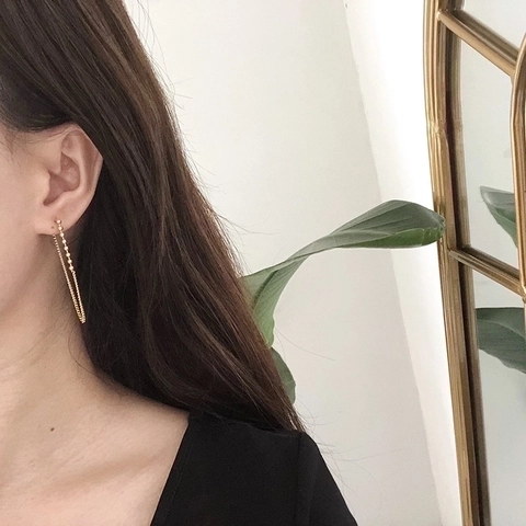 Lange Quasten Ohrringe Titanstahl Minimalistische Perlen Anhänger 18K Vergoldet Eleganter Schmuck Frauen