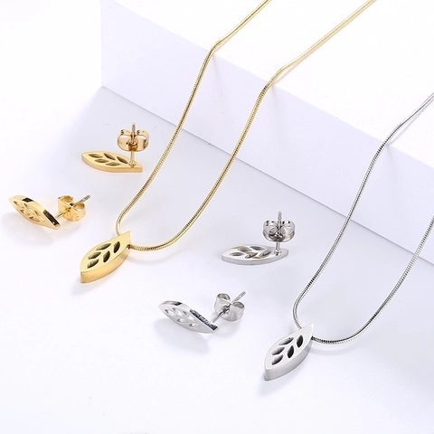 Gioielli In Acciaio Inossidabile Con Collana Pendente Foglia Traforata E Orecchini A Lobo Catena Serpente Elegante Donna