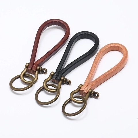 Handmade Retro Cowhide Leather Keychain For Men Women Simple Metal Horseshoe Buckle Key Ring Car Pendant Gift Accessory