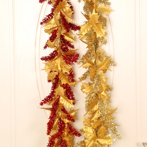 Artificial Christmas Garland Rattan Gold Leaf Red Berries Glitter Festive Home Decor Hanging Ornament Mantel Decoration