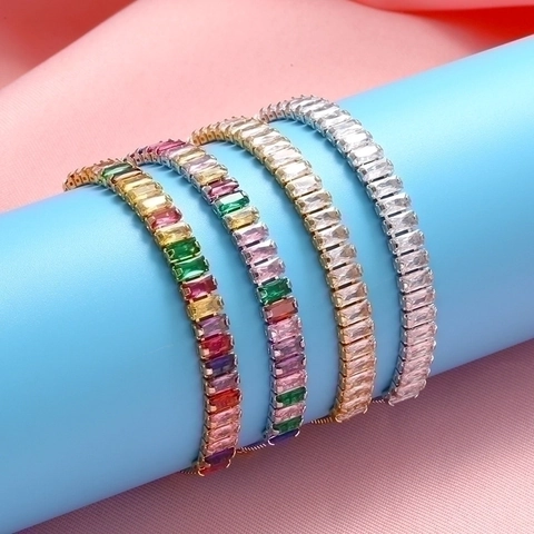 Bracciale Bolo Regolabile in Rame con Zirconia Colorata Rettangolare per Donna Regalo di Gioielli a Mano Geometrici in Stile Occidentale